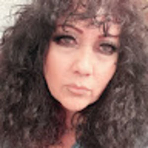 Meet your Posher, Toni
